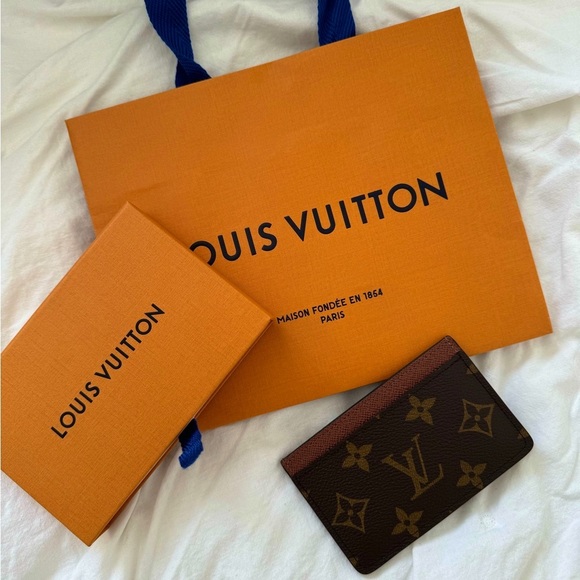 Louis Vuitton cardholder - Picture 1 of 7